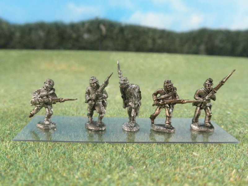 15mm ACW Infantry: ACW41 Black Infantry (Kepi), Advancing & Charging