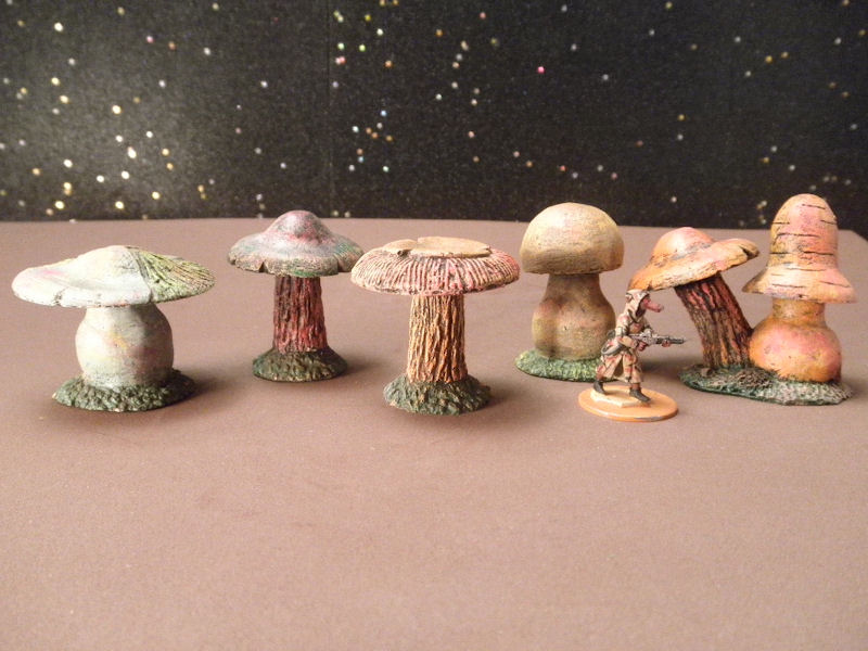 25mm Science Fiction & Fantasy Terrain: FAN200 Alien Fungus Plants